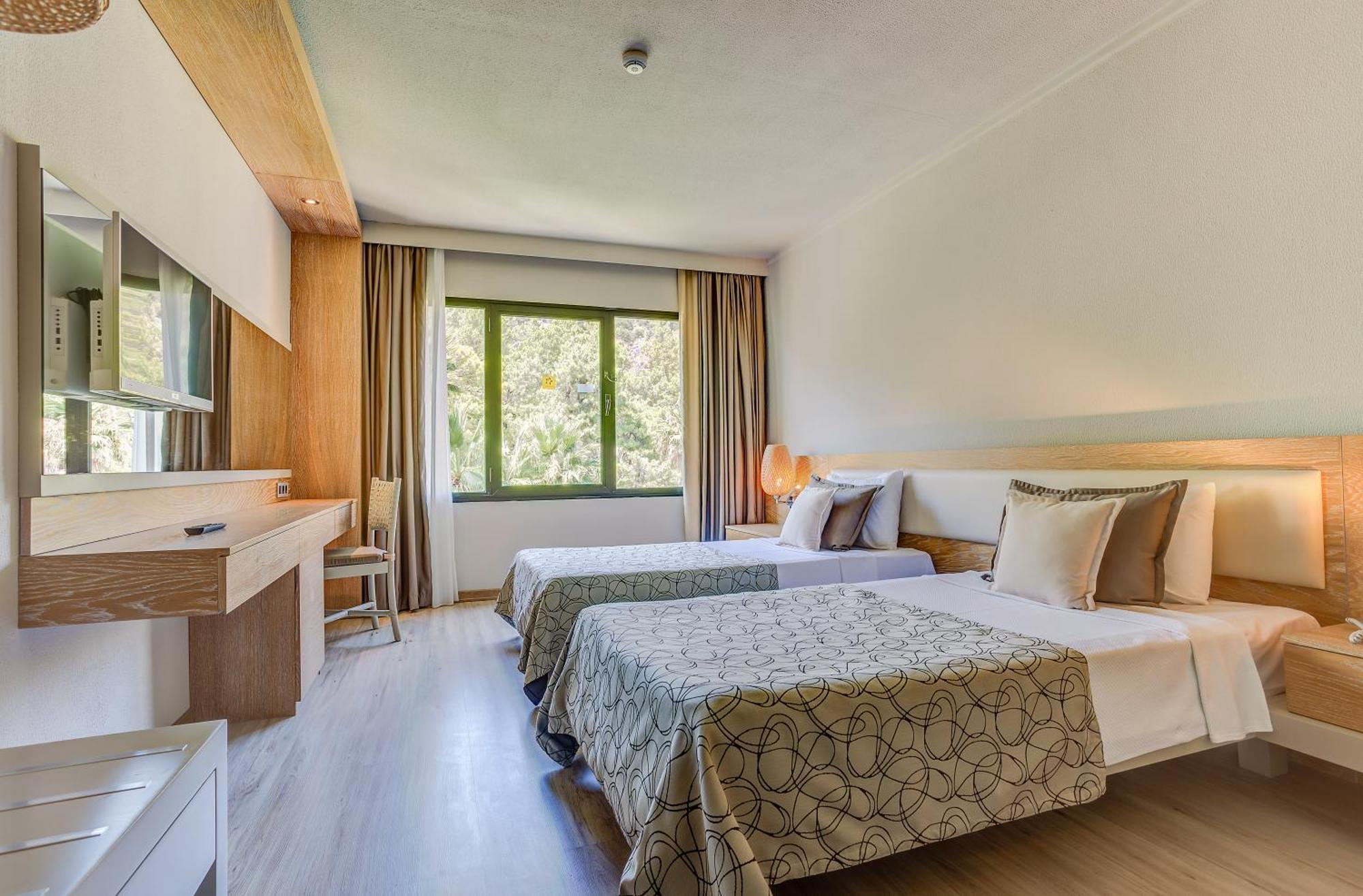Tui Magic Life Sarigerme Hotel Exterior photo